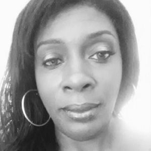 Meet your Posher, Vickie